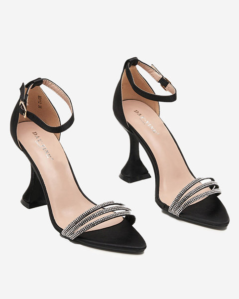 OUTLET Schwarze Damensandalen auf hohem Absatz mit dekorativen Zirkonias Manestri - Footwear
