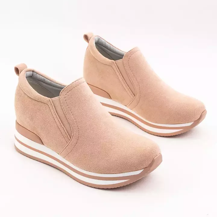 OUTLET Sportliche rosa Slipper mit verstecktem Keilabsatz Afita - Schuhe