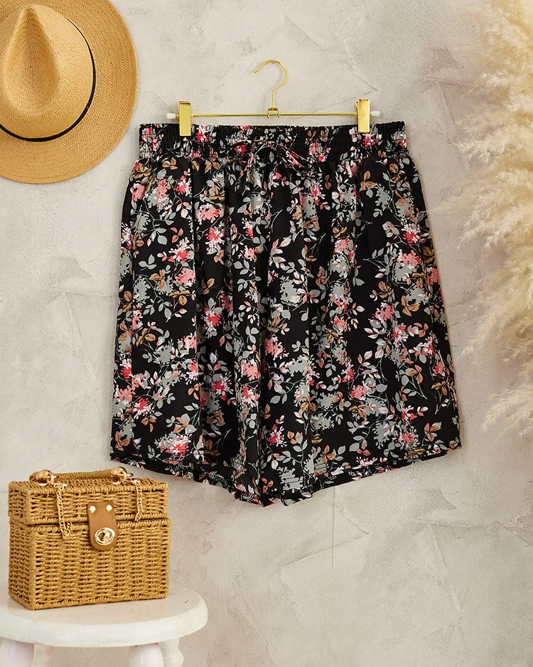 Royalfashion Shorts aus Stoff mit Blumen PLUS SIZE