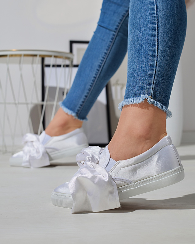 Weiße Damen-Slipper mit Schleife Erous- Footwear