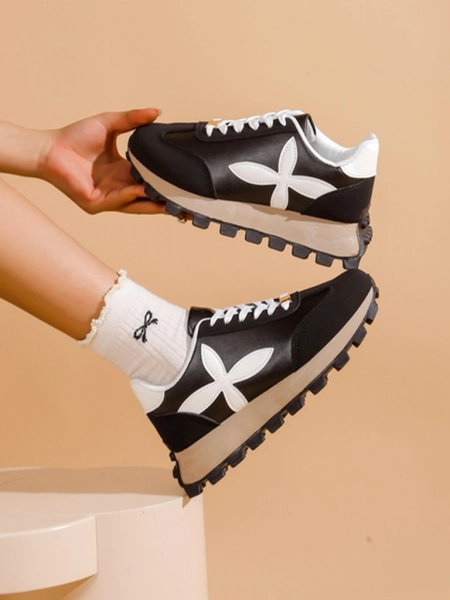 Royalfashion Damen Sportsneakers auf einer dickeren Sohle Aloqa