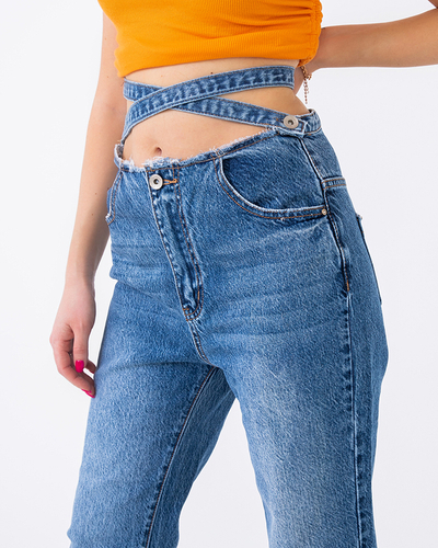 Blaue Boyfriend-Denim-Jeans für Damen mit dekorativem Gürtel - Kleidung