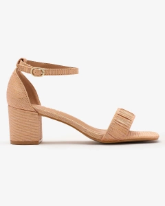 Royalfashion Glänzende, niedrige Damen-Sandalen in Roségold Oefa