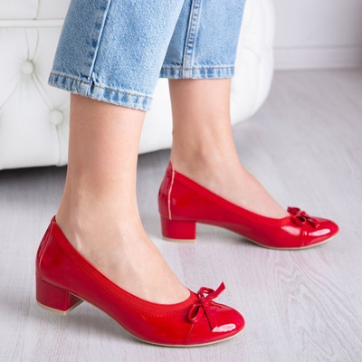 Rote Pumps mit niedrigen Absätzen Carmen - Schuhe 1