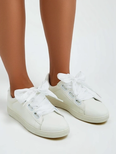 Royalfashion Damen Sneaker aus Eco-Leder mit dekorativen Schnürsenkeln Etti