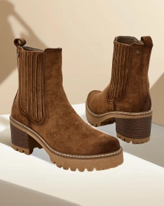 Royalfashion Damen Eco-Wildleder Stiefeletten auf einem Pfosten Segiag