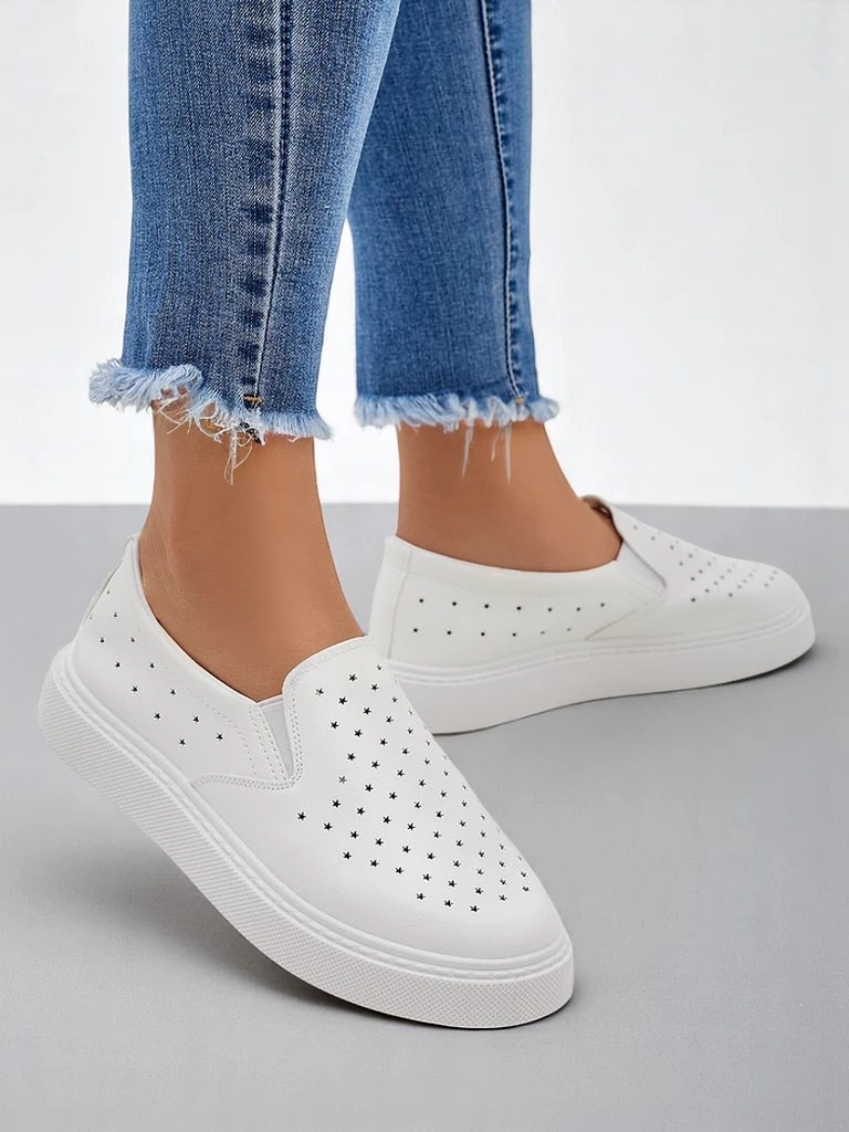 Royalfashion Damen perforierte Slipper Emayla