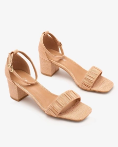 Royalfashion Glänzende, niedrige Damen-Sandalen in Roségold Oefa