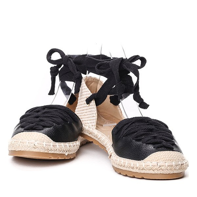 Schwarze Espadrilles mit Balea-Band gebunden - Schuhe
