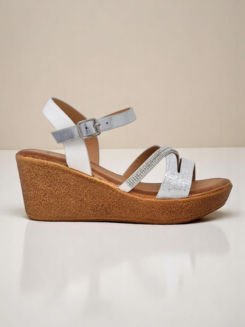 Royalfashion жіночі сандалі на танкетці з стразами та блискітками Eclat