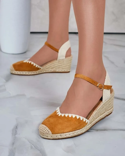 Royalfashion Espadrilles auf einem Moniz Booty