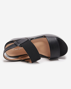 Schwarze Öko-Ledersandalen für Damen auf der Kosall-Footwear-Plattform