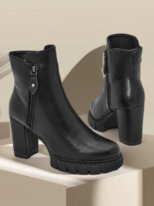 Royalfashion Damen Stiefeletten auf einem Pfosten Veloron