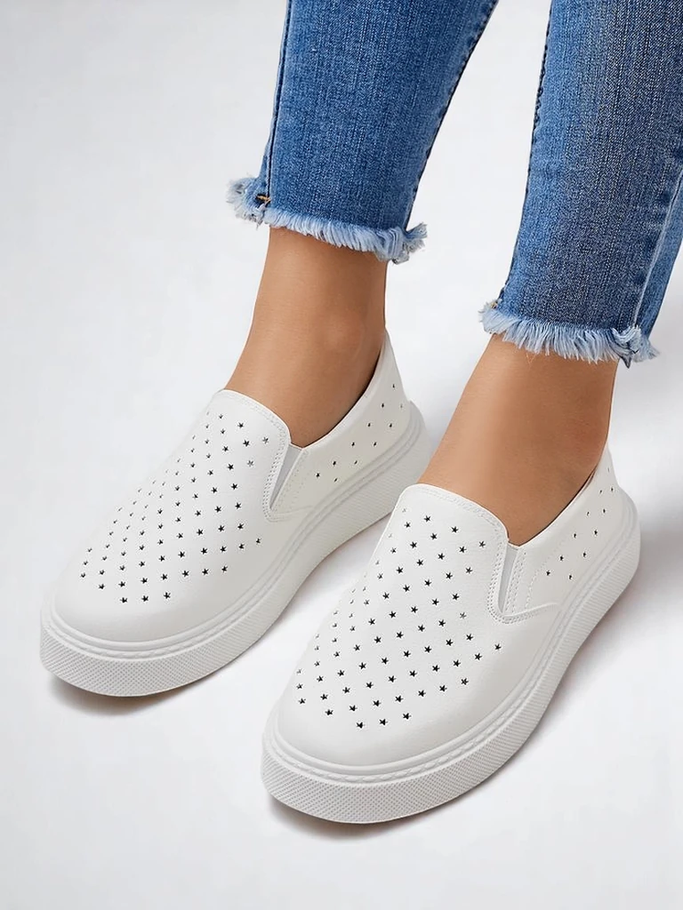 Royalfashion Damen perforierte Slipper Emayla