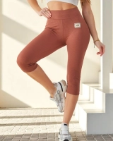 світло-коричневий