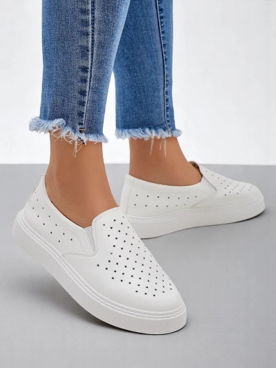 Royalfashion Damen perforierte Slipper Emayla