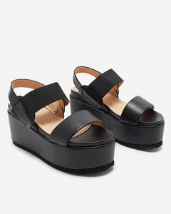 Schwarze Öko-Ledersandalen für Damen auf der Kosall-Footwear-Plattform