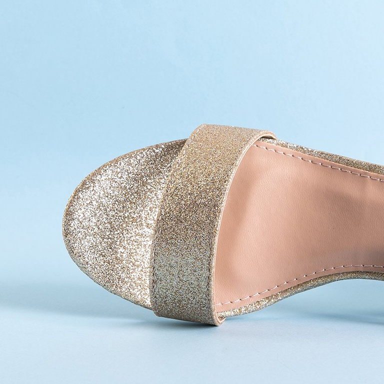 Goldene Damen-Sandalen aus Brokat mit niedrigem Pfosten Brossina - Schuhe