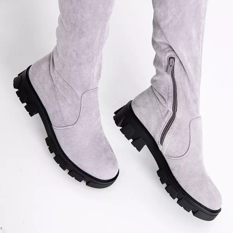 OUTLET Eco - Wildleder graue Stiefel mit flachen Absätzen über dem Knie Engi- Schuhe