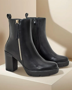 Royalfashion Damen Stiefeletten am Pfosten Igges