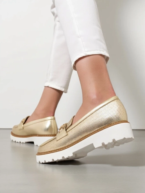 Черевики Аврелії