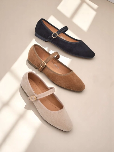 Royalfashion Damenschuhe aus ökologischem Wildleder mit Riemen Ernie