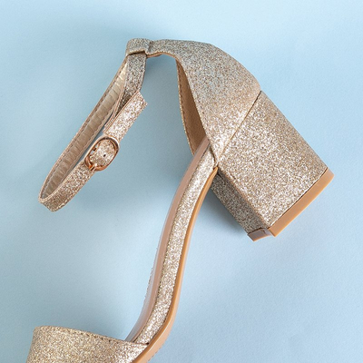 Goldene Damen-Sandalen aus Brokat mit niedrigem Pfosten Brossina - Schuhe