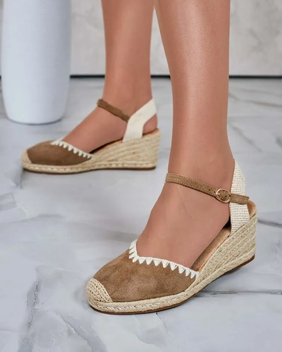 Royalfashion Espadrilles auf einem Moniz Booty