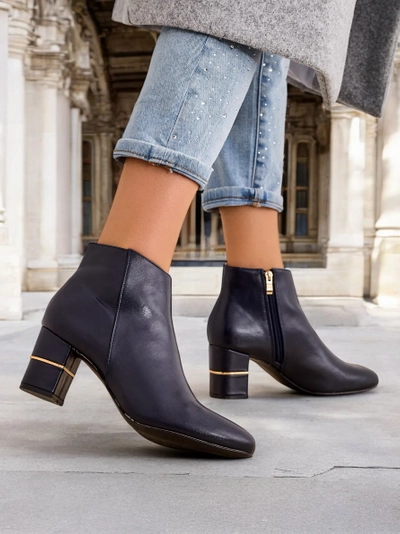 Royalfashion Damen Stiefeletten auf Säule Afennor