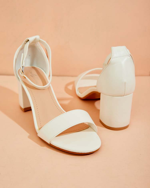 Royalfashion Жіночі босоніжки Notrit