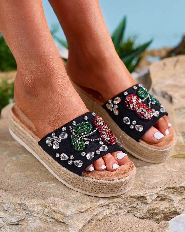 Royalfashion Schwarze verzierte Damen-Flip-Flops mit dicker Sohle Avadeka