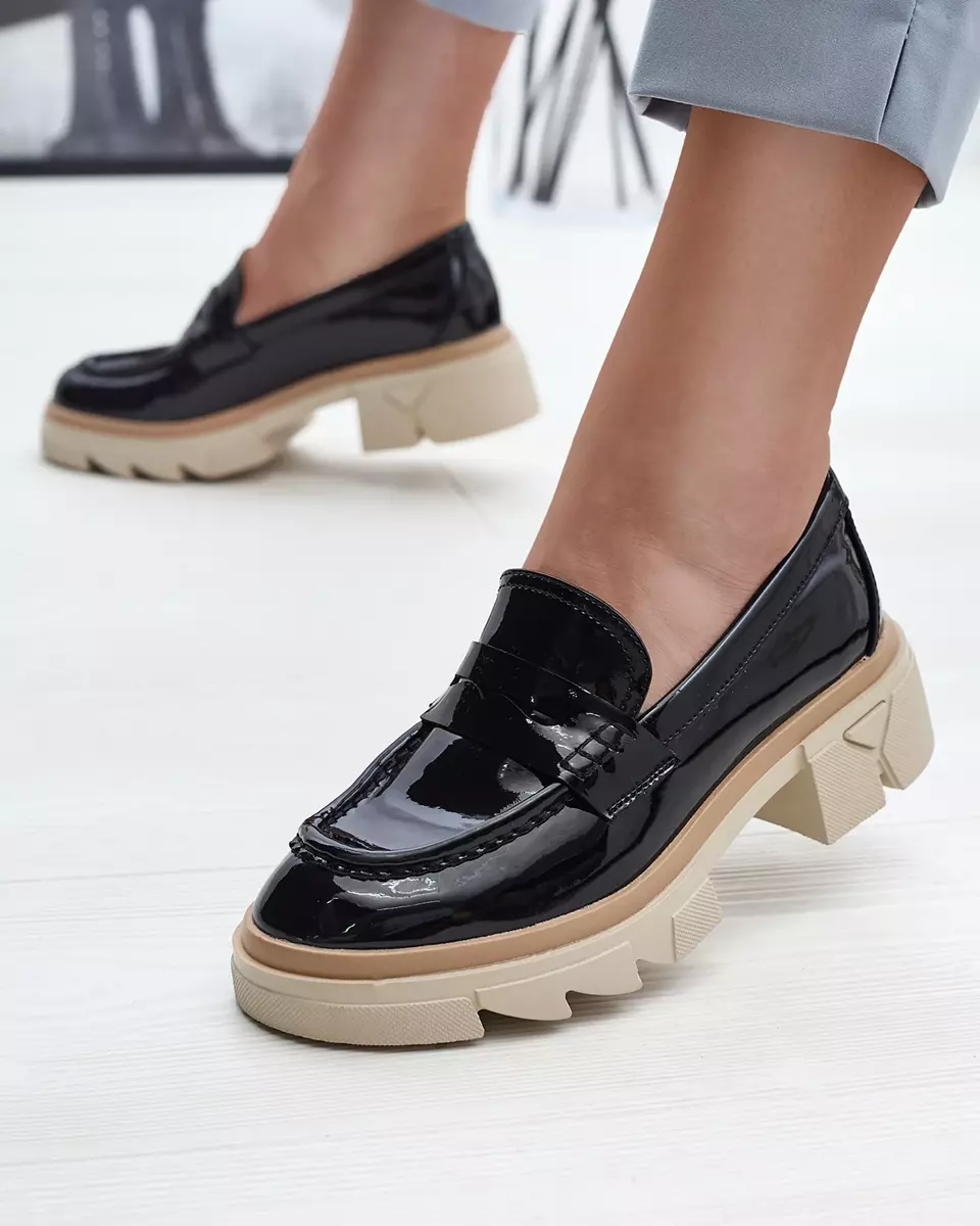 Чорні жіночі мокасини з лакованої шкіри Sepop- Footwear